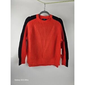 Women's Forever 21 szS, orange and black.knit sweater, NWT